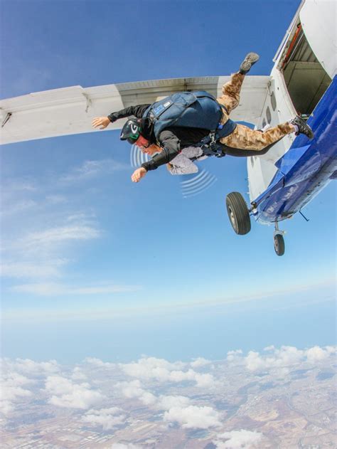 sans skydiving|New...